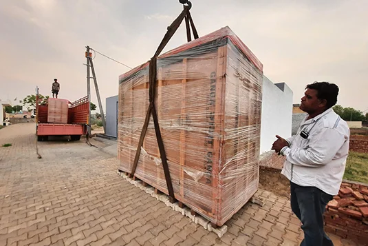 industrial plywood packaging boxes used for transporting